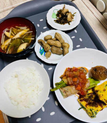 満福いずみ食堂からのお便り
~ナチュナルコープは卵を提供しています〜