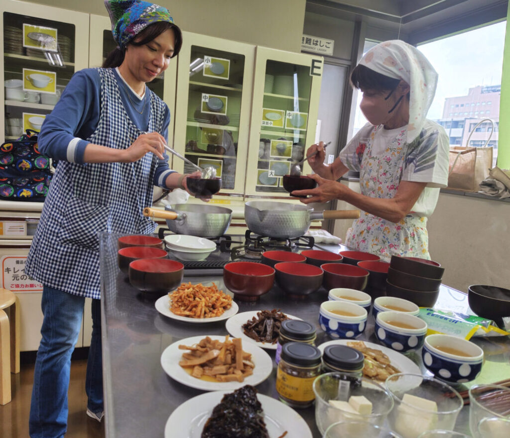 遠忠食品株式会社〜国産素材、それを生かす調味料・製法等のお話と試食〜
ナチュラルコープ